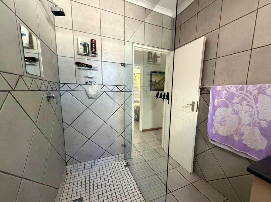 3 Bedroom Property for Sale in Upington Rural Northern Cape